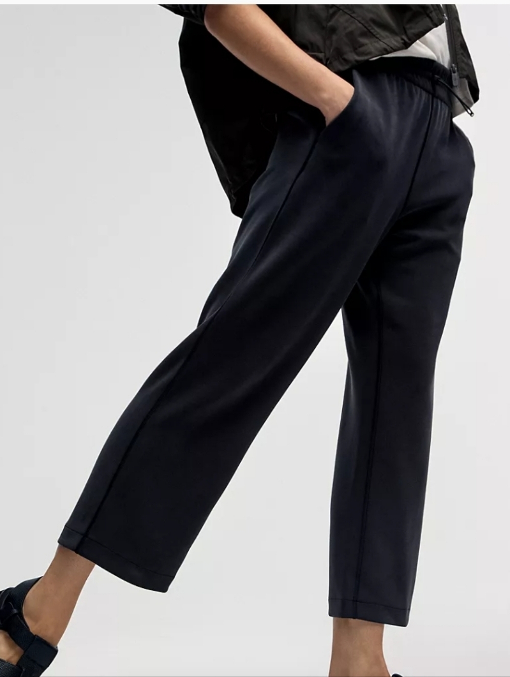 Lululemon Softstreme Crops